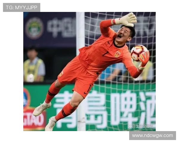 2米01国门30分钟内4次神扑力保球门不失 球迷呼吁王大雷让位 2米01国门30分钟内4次神扑力保球门不失 球迷呼吁王大雷让位